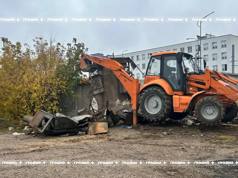 Снос гаражей на улице Гаспадарчей в Гродно