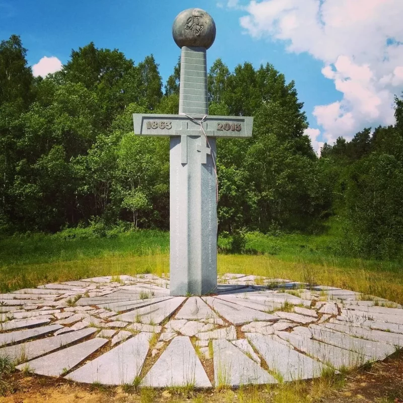 Пад Астраўцом знік помнік герояў паўстання 1863-1864 гадоў помнік паўстанню 1863 (2)