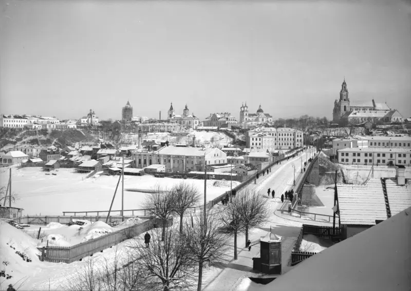 «Калі гэта было… Гадоў сто назад». Успамінаем снежныя зімы ў Гродне і разбіраемся, ці варта чакаць снег на Новы год Гродно зима