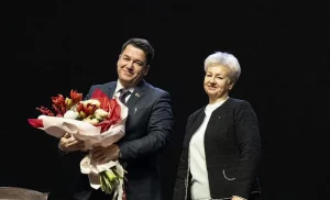 Справа - Наталля Леўшунова. Фота: "Гродзенская праўда"