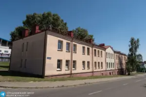 За стадыёнам «Нёман» з'явіцца новы аб'ект - будынак выставілі на аўкцыён