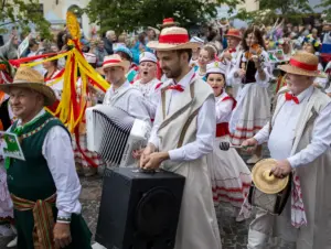 Стала вядома, калі пройдзе XV Фестываль нацыянальных культур у Гродне Шэсце ў першы дзень Фестывалю нацыянальных культур у Гродне, 7 чэрвеня 2024. Фота: t.me/tusivgrodno