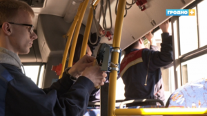 У Гродне запрацавала сістэма бескантактнай аплаты праезду