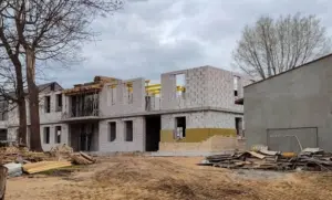 Гістарычны дом на Васілька перабудоўваюць - выкарыстоўваюць газасілікатныя блокі